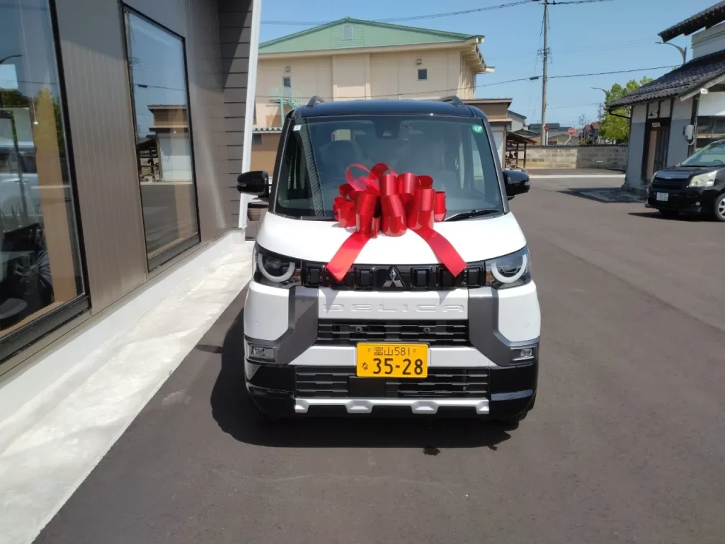 ミツビシ　デリカミニ　Tプレミアム　納車　富山県富山市